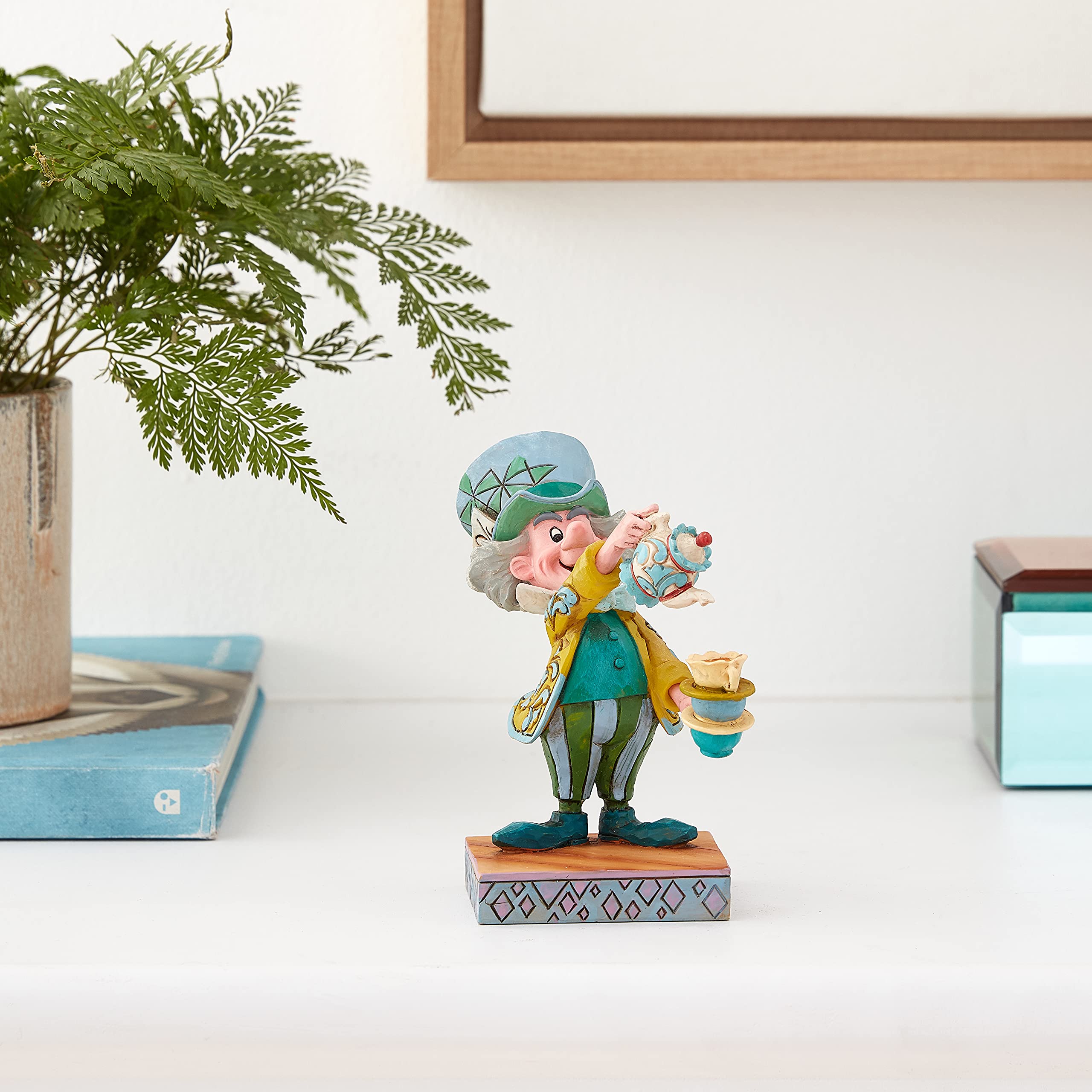 Amazon.com: Enesco Disney Traditions by Jim Shore Alice in